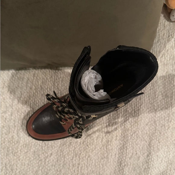 Antonio Melani ankle boots size 8 . Never worn open box. - Picture 4 of 8